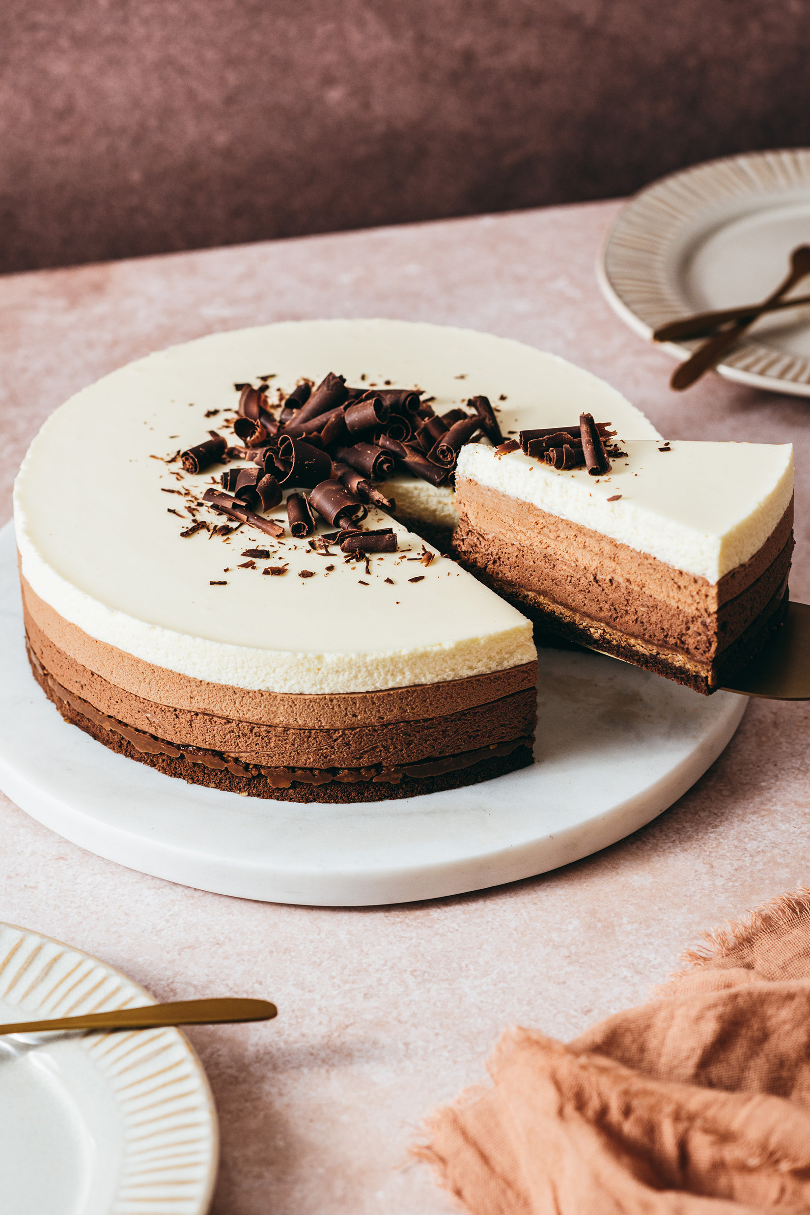 Entremets 3 chocolats croustillant praliné
